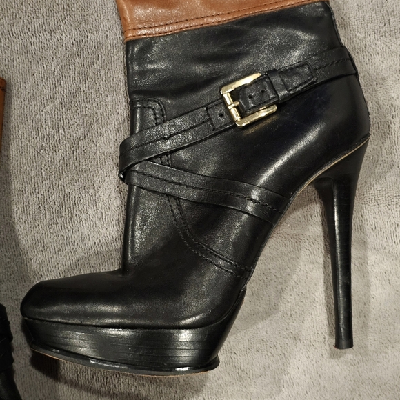 MICHAEL KORS black leather stockard 2-tone boots - Picture 5 of 11